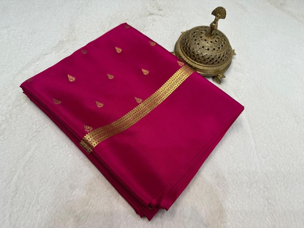 Pure Mysore Crepe Silk Saree with Peacock Butta Zari Weaving & Rich Pallu