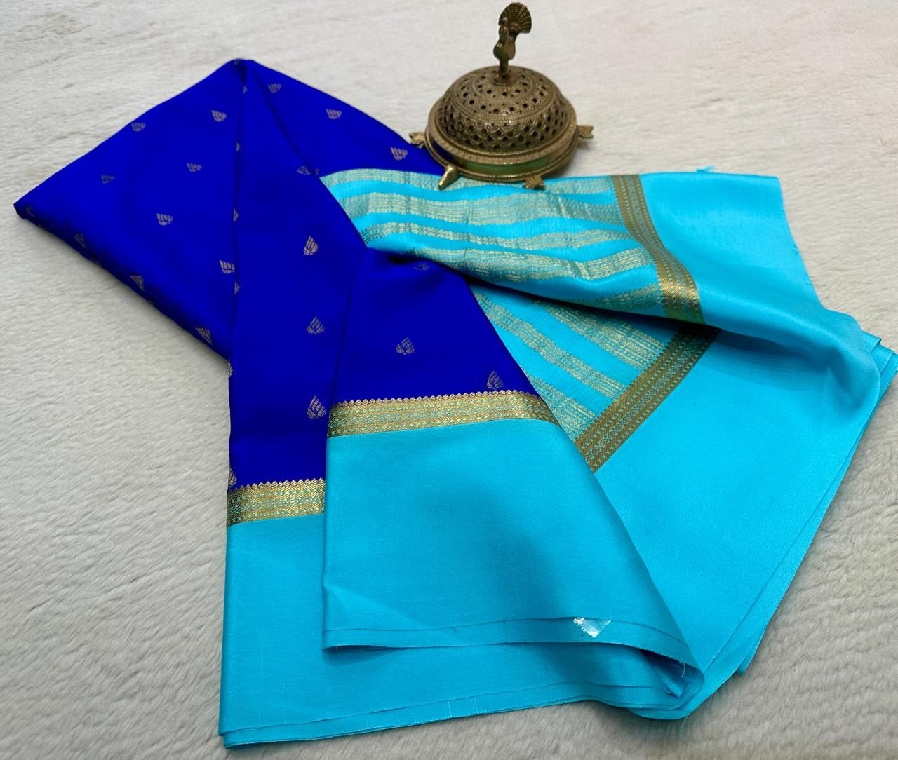 Pure Mysore Crepe Silk Saree with Peacock Butta Zari Weaving & Rich Pallu