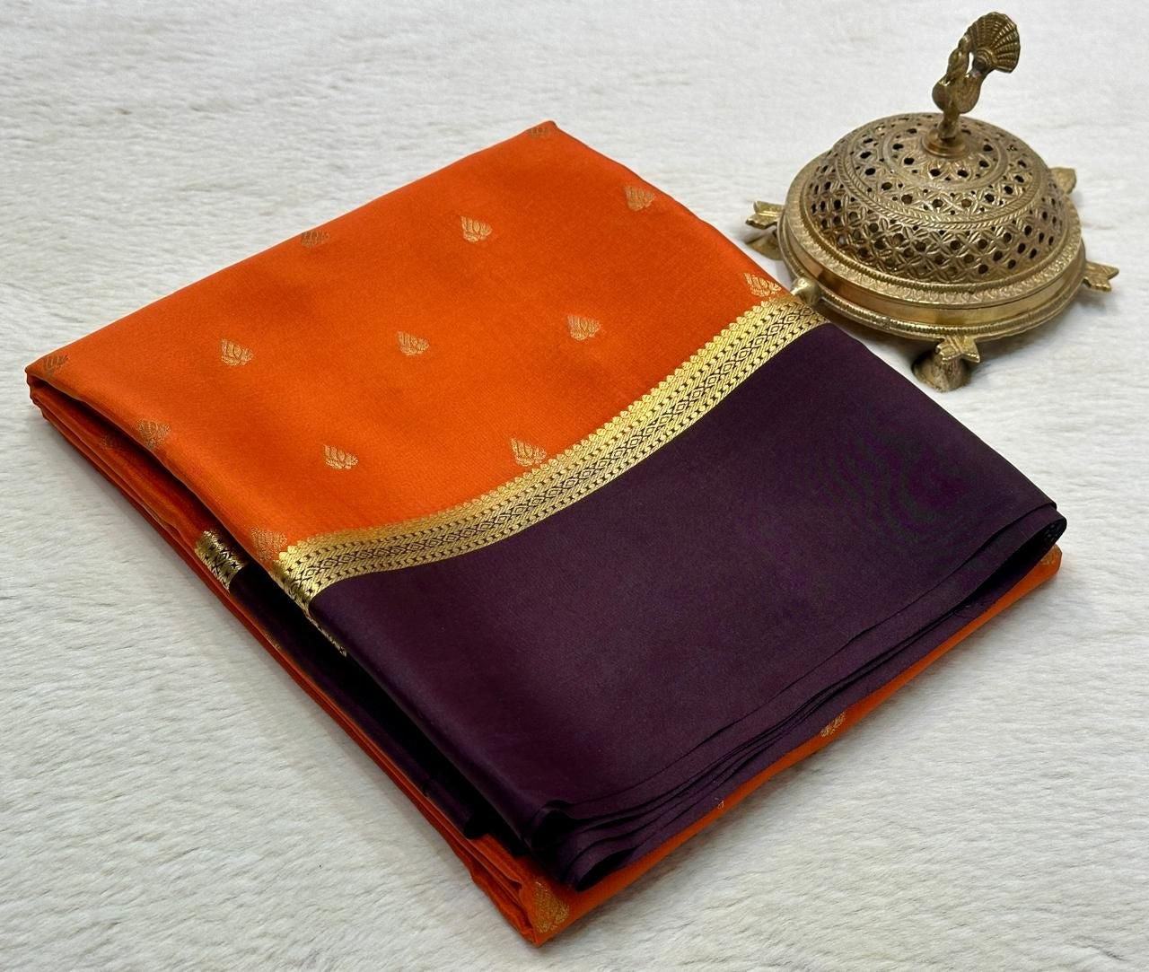 Pure Mysore Crepe Silk Saree with Peacock Butta Zari Weaving & Rich Pallu