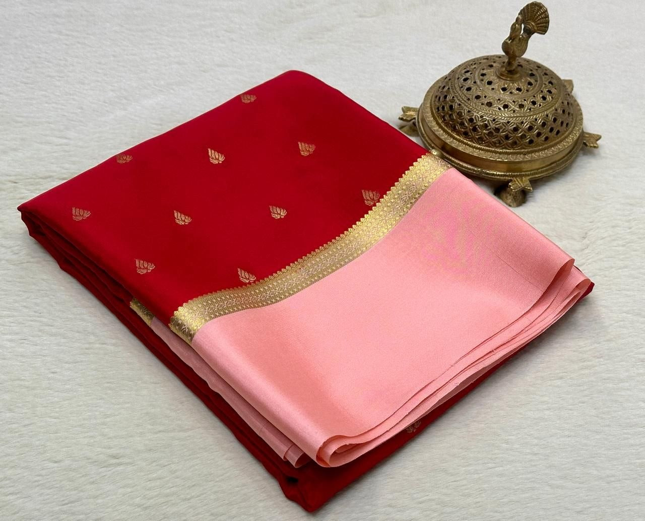 Pure Mysore Crepe Silk Saree with Peacock Butta Zari Weaving & Rich Pallu