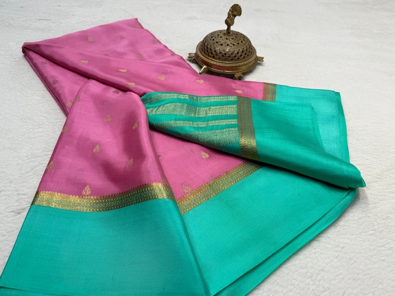 Pure Mysore Crepe Silk Saree with Peacock Butta Zari Weaving & Rich Pallu