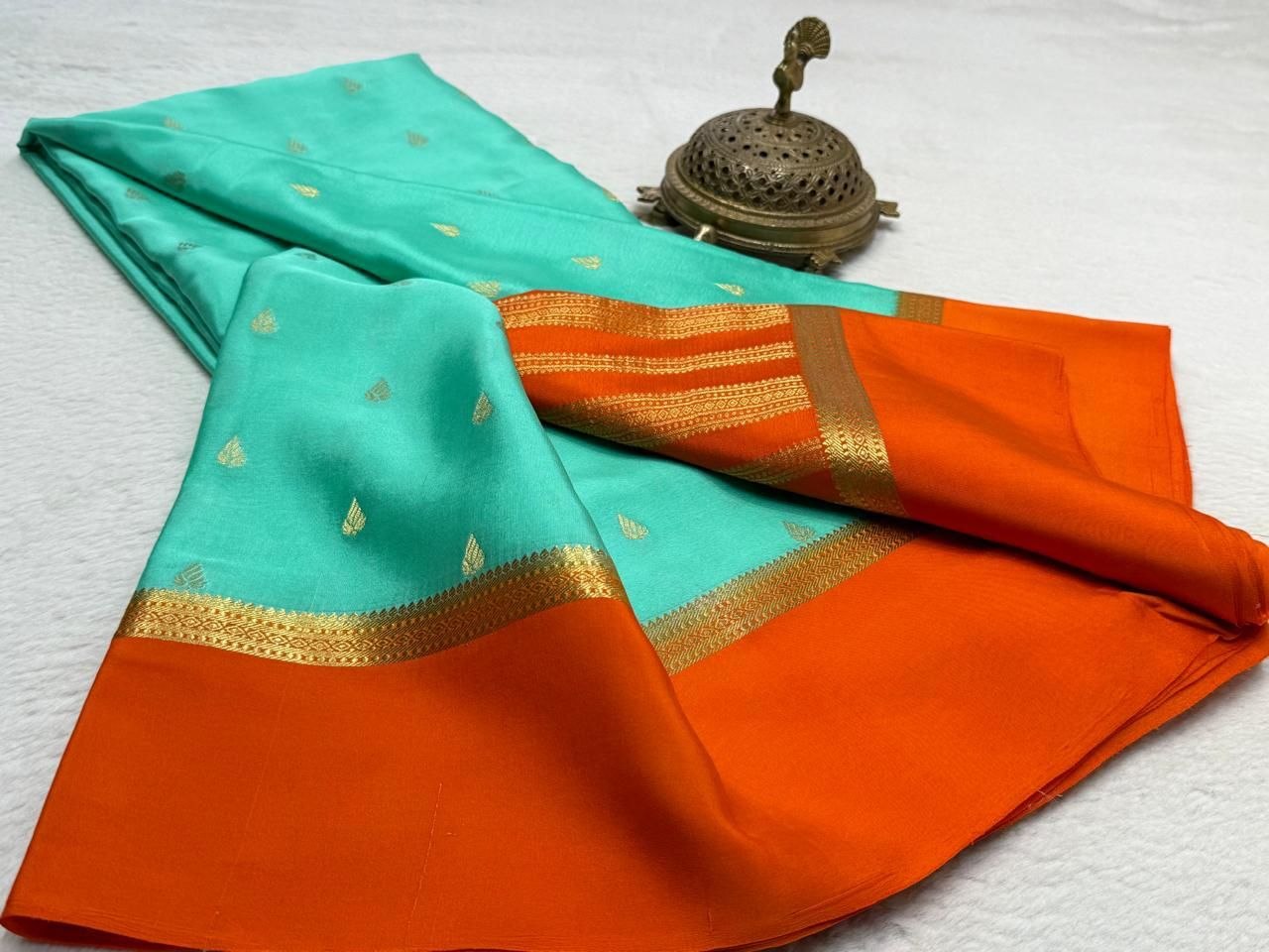 Pure Mysore Crepe Silk Saree with Peacock Butta Zari Weaving & Rich Pallu