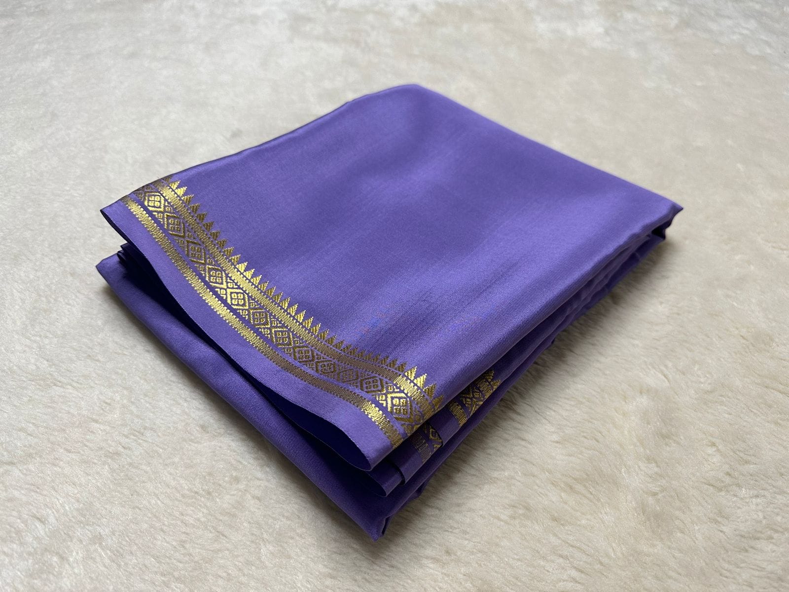 Semi Mysore Crepe Silk Fancy Tower Border Saree with Chit Pallu