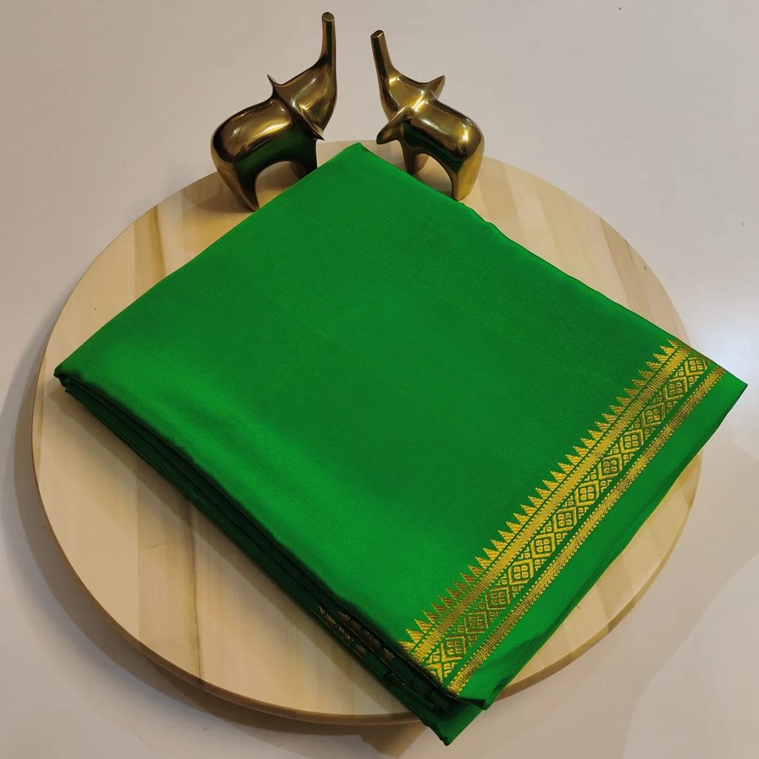 Semi Mysore Crepe Silk Fancy Tower Border Saree with Chit Pallu