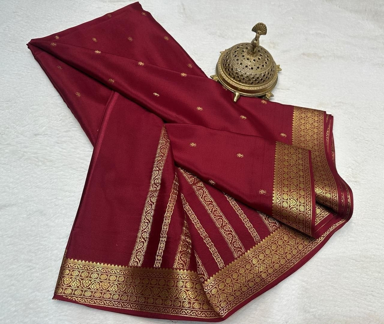 Elegant Soft Silk Saree with Golden Jari Work