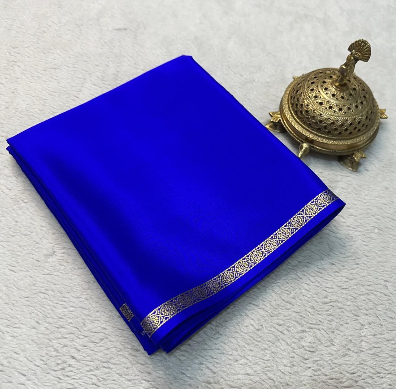 Pure Viscose Silk Small Fancy Border Saree with Chit Pallu