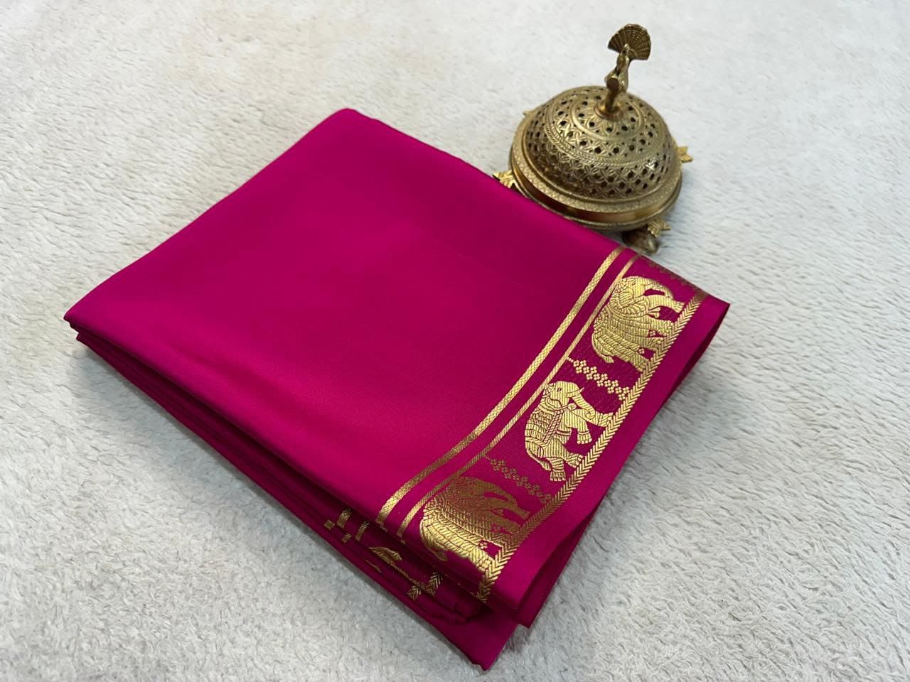 Semi Mysore Crepe Silk Fancy Elephant Border Saree with Chit Pallu