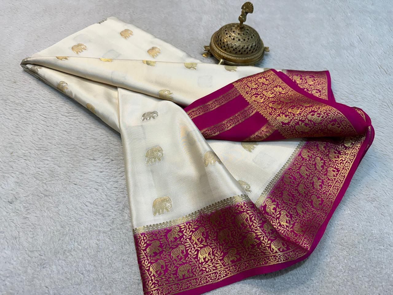 Pure Mysore Crepe Silk Saree with Elephant Zari Weaving & Rich Pallu