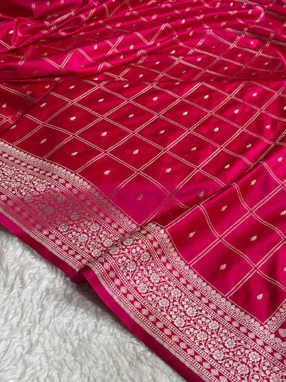 Banarasi Mashru Silk Saree with Floral Border & Rupa Sona Jacquard Work