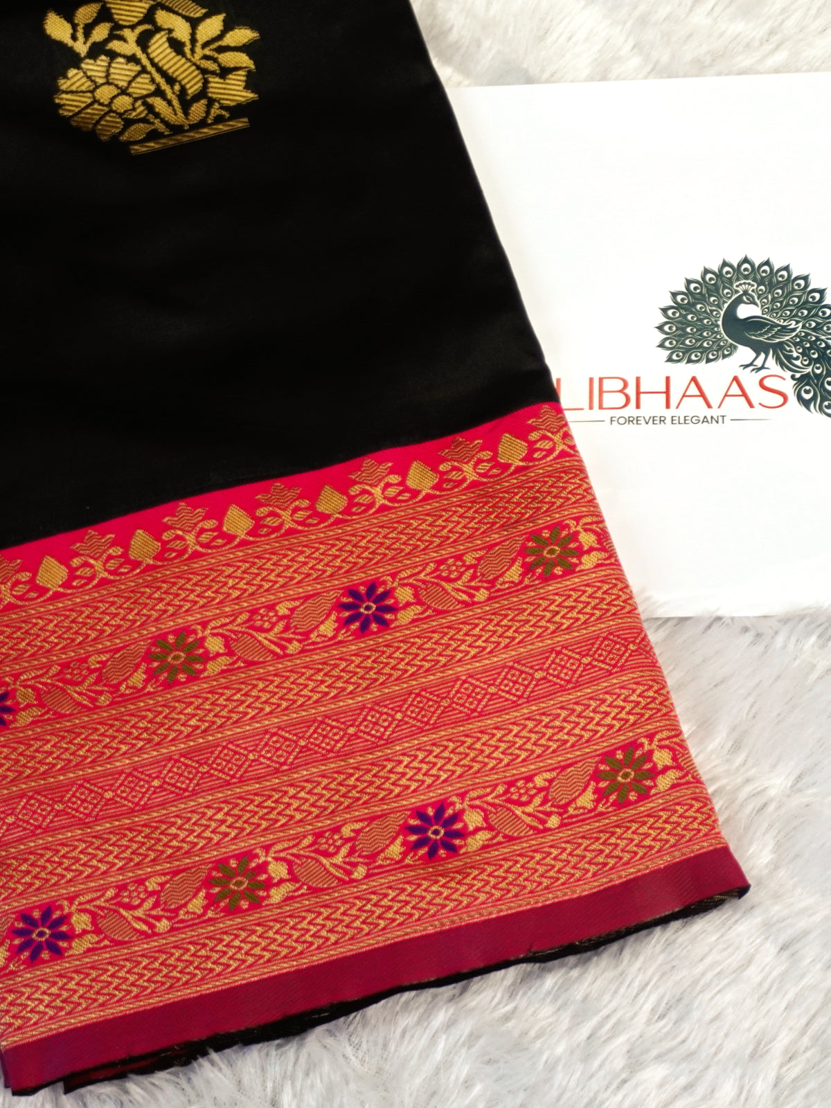 Royal Bridal Banarasi Katan Silk Saree with Elegant Border Detailing