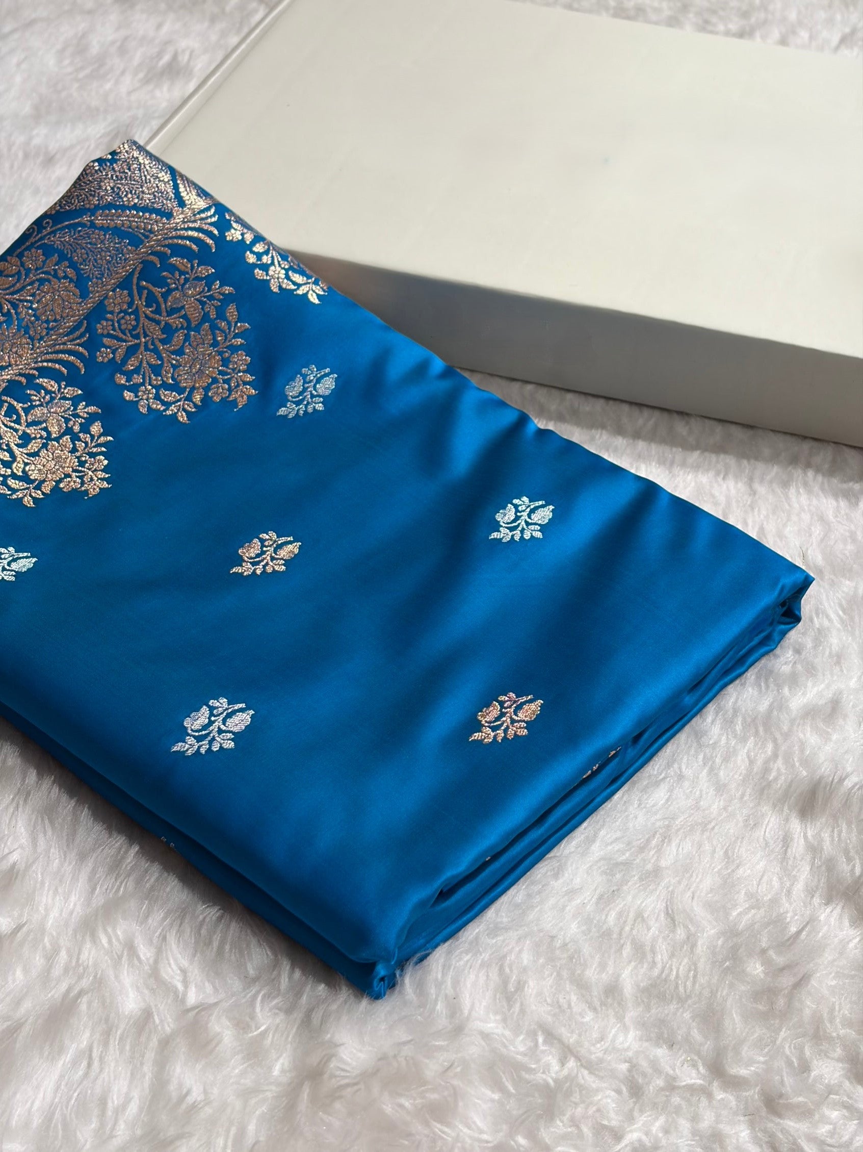 Elegant Satin Silk Saree with Woven Floral Buttis & Zari Border