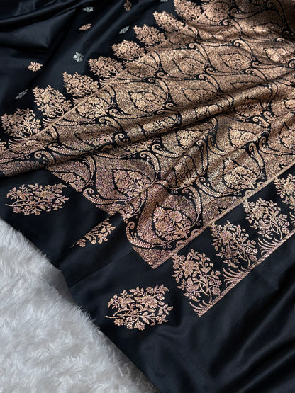 Elegant Satin Silk Saree with Woven Floral Buttis & Zari Border