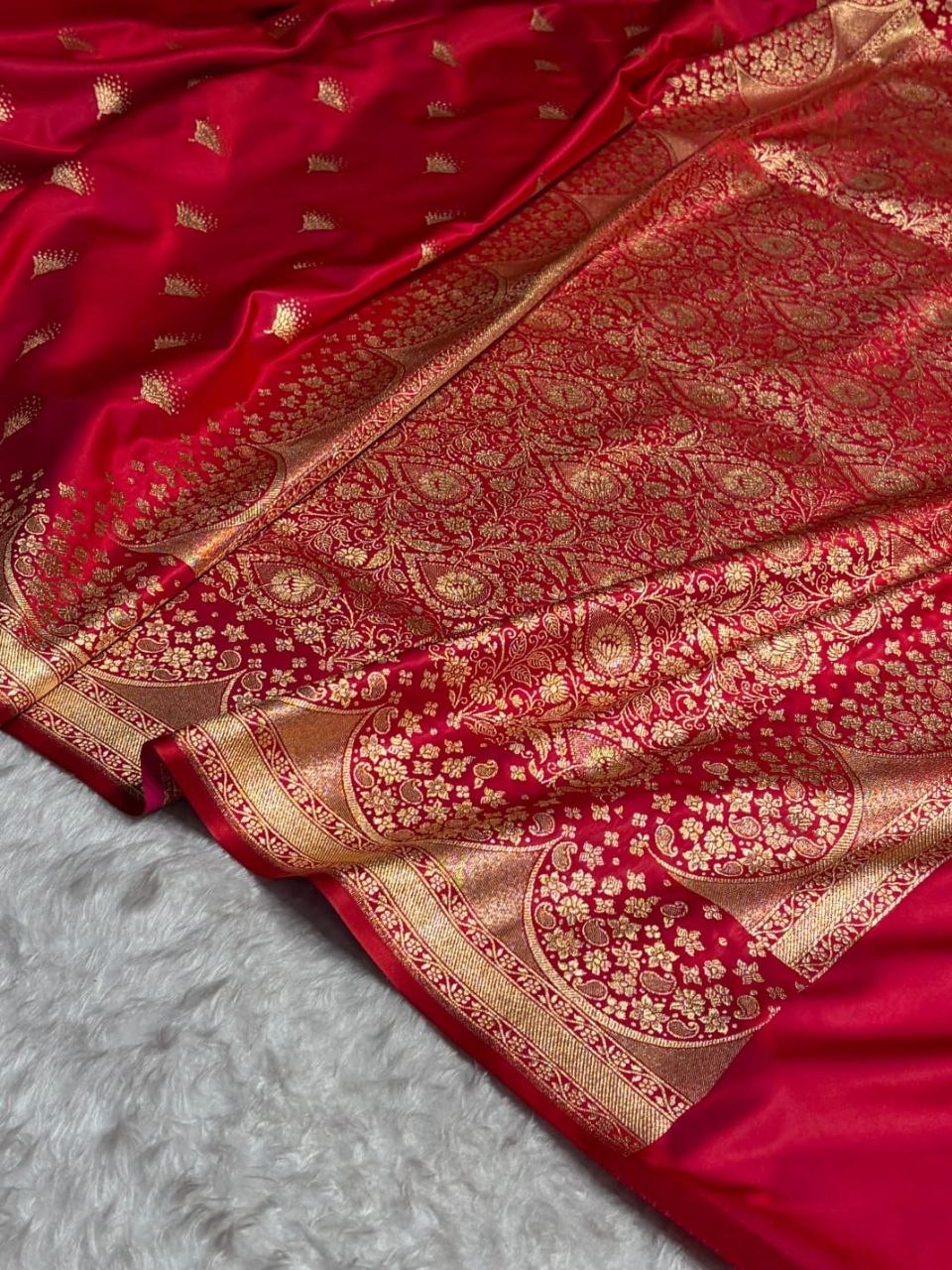 Elegant Banarasi Satin Silk Saree with Gold Butta and Zari Border