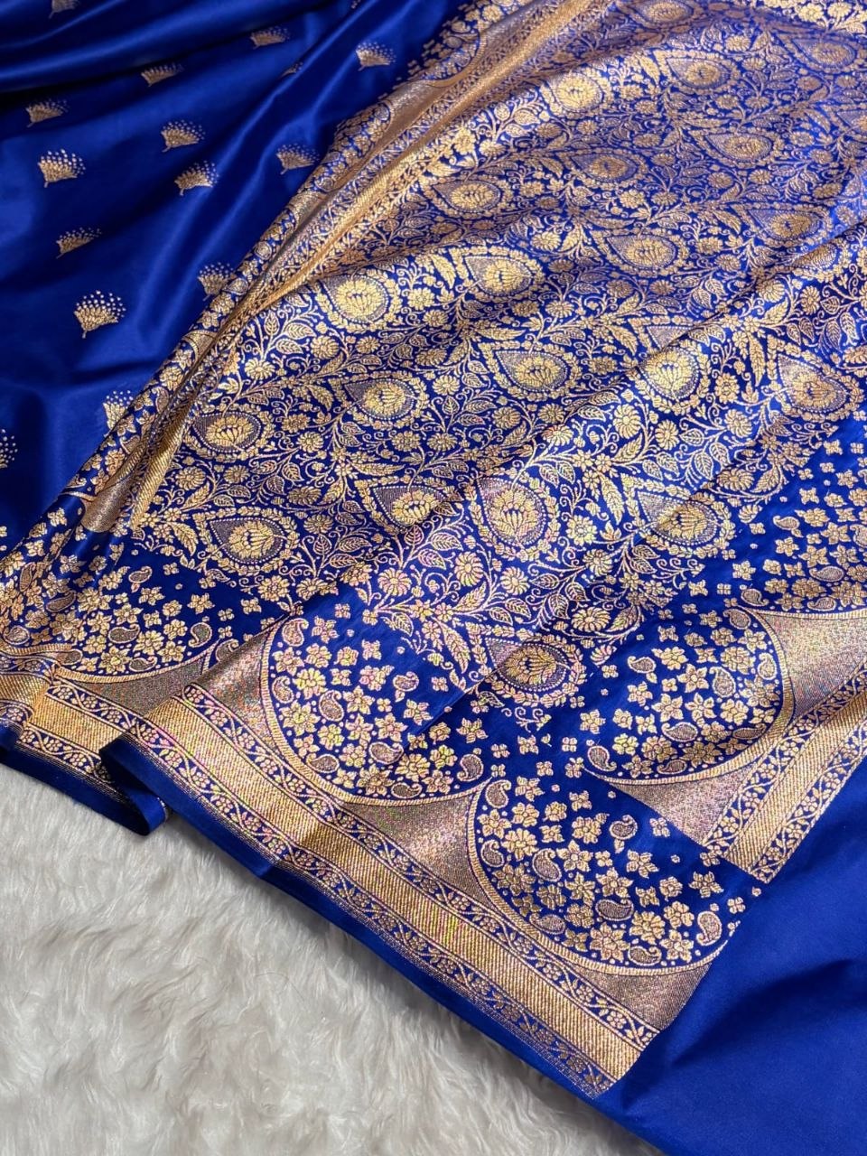 Elegant Banarasi Satin Silk Saree with Gold Butta and Zari Border